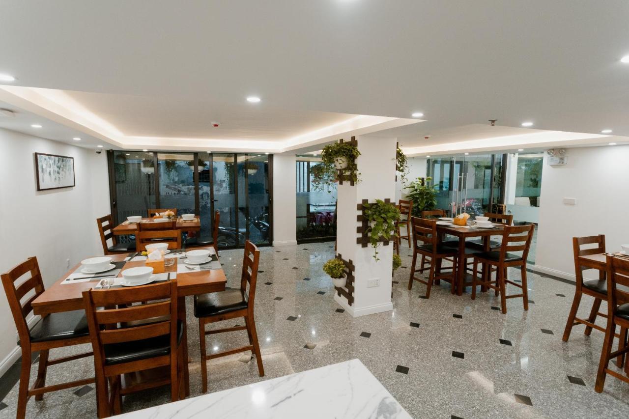 Marigold Hotel Hanoi Bagian luar foto