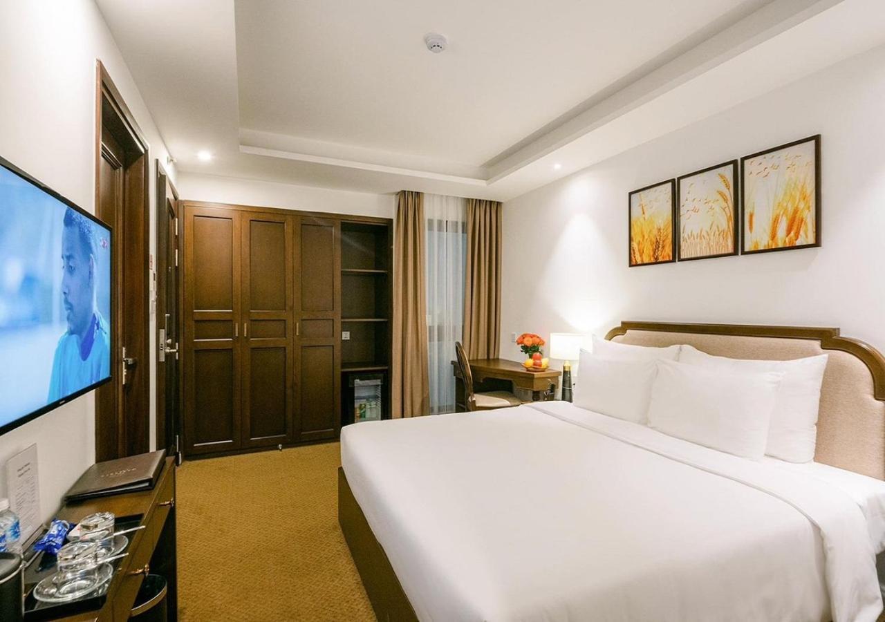 Marigold Hotel Hanoi Bagian luar foto