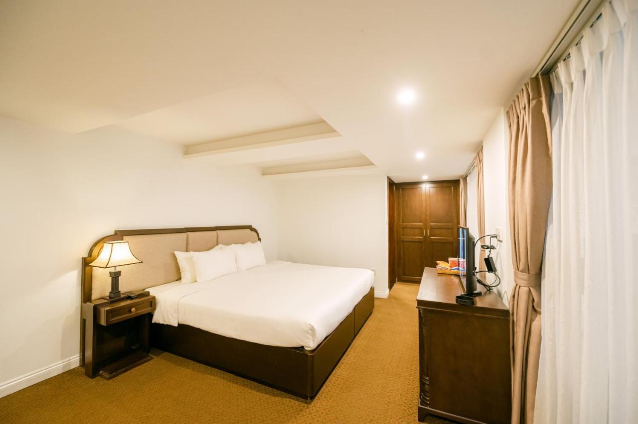 Marigold Hotel Hanoi Bagian luar foto