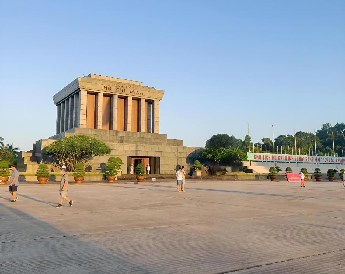 Marigold Hotel Hanoi Bagian luar foto